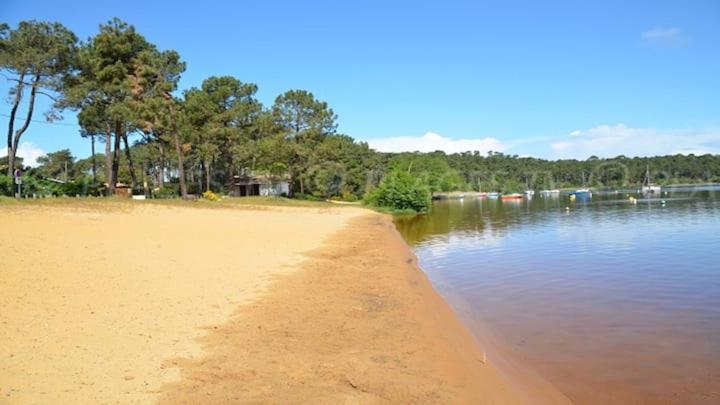 Holiday home Maison Sur Golf Avec Piscine Chauffee A Ocean